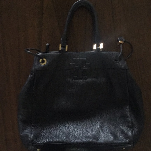 Tory Burch Handbags - Used Tory Burch drawstring handbag